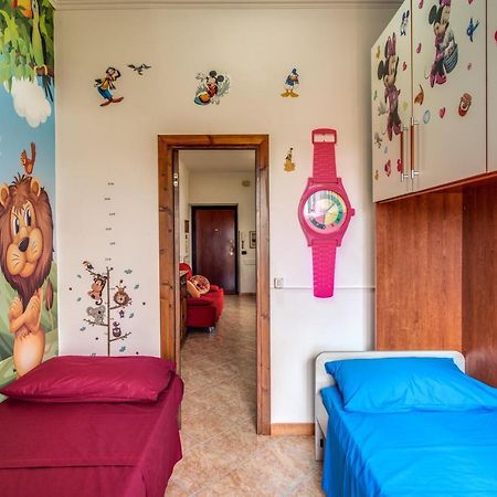 Sweet Home Lullaby - Free Parking Passoscuro Bagian luar foto
